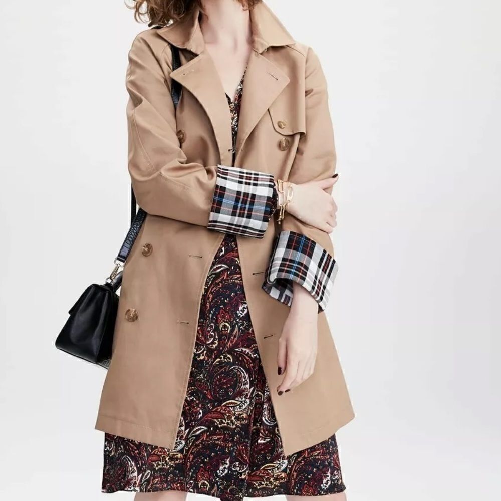 COURT & Rowe Trench Coat Size Medium Khaki. NWT